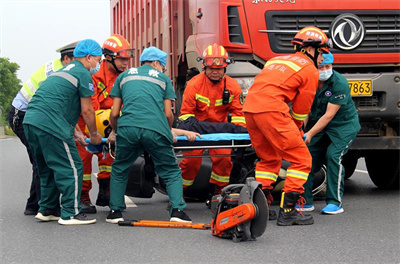 汨罗沛县道路救援